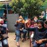 Warga Berteriak dan Tepuk Tangan Saat Penghitungan Suara di TPS Tempat Pradi Mencoblos