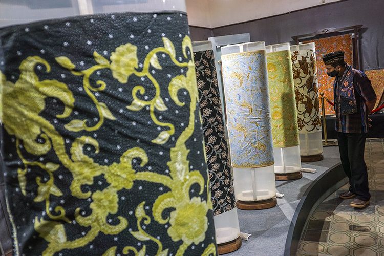 Saja batik motif apa pekalongan pada ragam Sejarah Batik