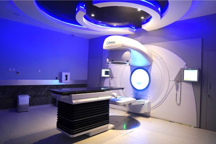 Mesin LINAC. 
