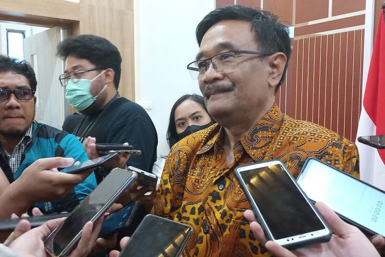 Ketua Badan Pengkajian MPR RI sekaligus politikus PDI-P, Djarot Syaiful Hidayat, usai bertemu dengan jajaran komisioner KPU RI pada Rabu (21/9/2022).