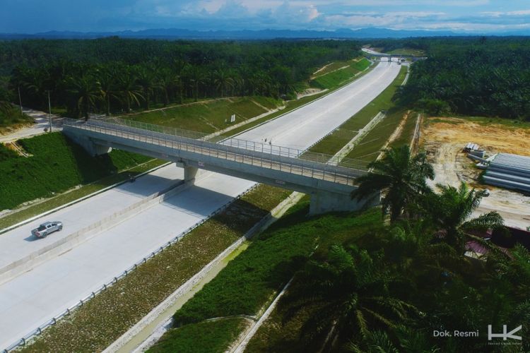 Jalan Tol Pekanbaru ? Bangkinang diharapkan rampung akhir tahun 2021.