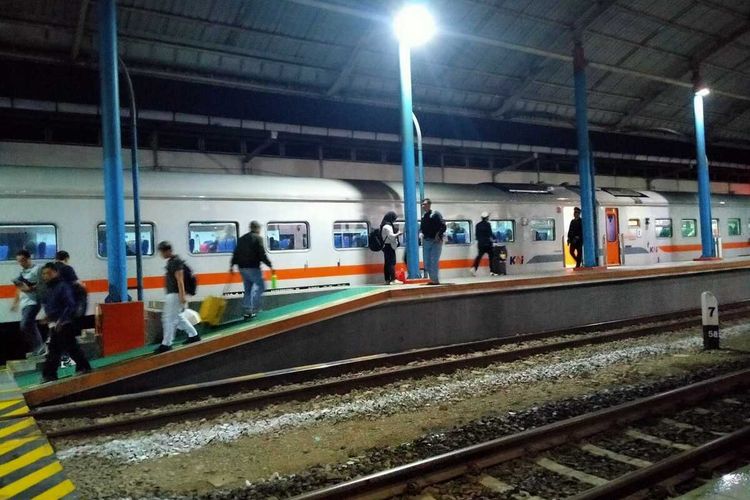 Kereta Api Laris Manis di Wilayah Grobogan Saat Libur Panjang Paskah 2026