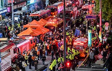 Saksi Mata Tragedi Halloween Itaewon: Orang-orang Masih Tertawa ...