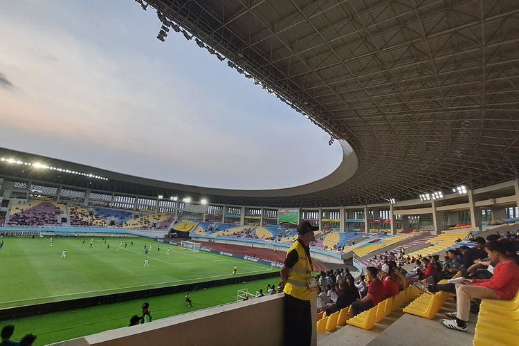 Stadion Manahan, Kota Solo, Jawa Tengah (Jateng)