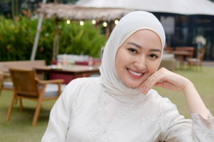 Profil Puteri Modiyanti, Anak Sandy Harun yang Baru Dilamar Pengusaha