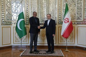 Negosiasi AS-Iran di Swiss Ditunda, Pakistan Bergerak Lagi