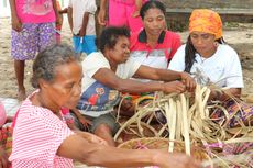 Tak Sekadar untuk Bawa Barang, Ini Fungsi Noken di Papua