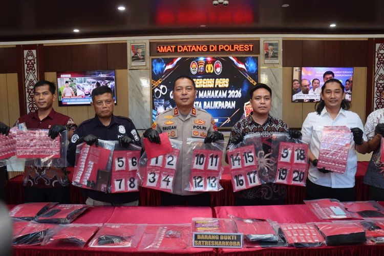 Bidan Jadi Kurir Narkoba Lintas Daerah, Polresta Balikpapan Sita Sabu 1 Kg