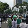 Ada Demo Tolak Omnibus Law UU Cipta Kerja, Jalan Budi Kemuliaan Macet