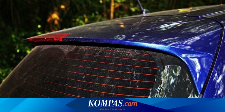Bukan Hiasan Ini Fungsi Garis Coklat Di Kaca Belakang Mobil