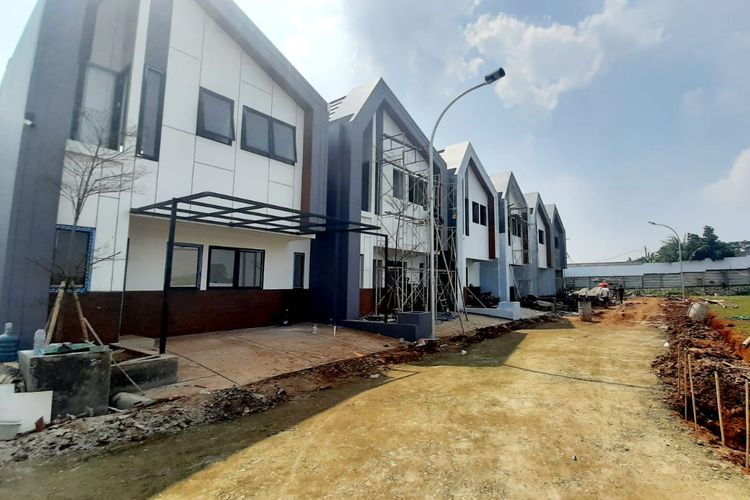 Wida Agung Group membangun 8 unit rumah conto Widari Village, Legok, Tangerang.