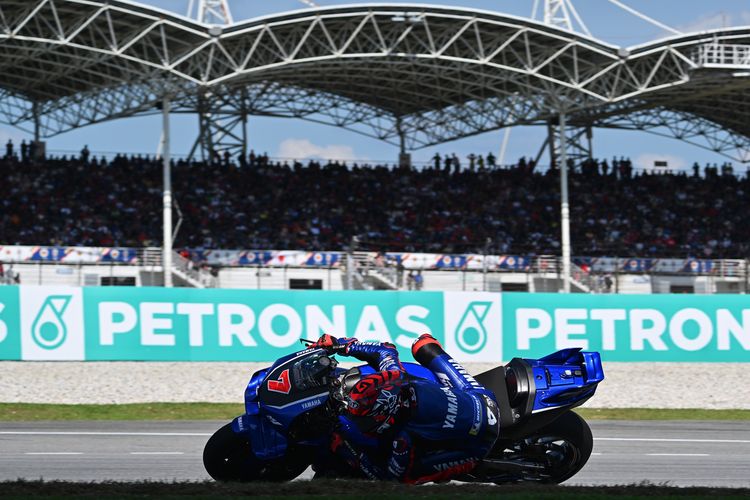 Yamaha M1 V4 saat wildcard di MotoGP Malaysia 2025