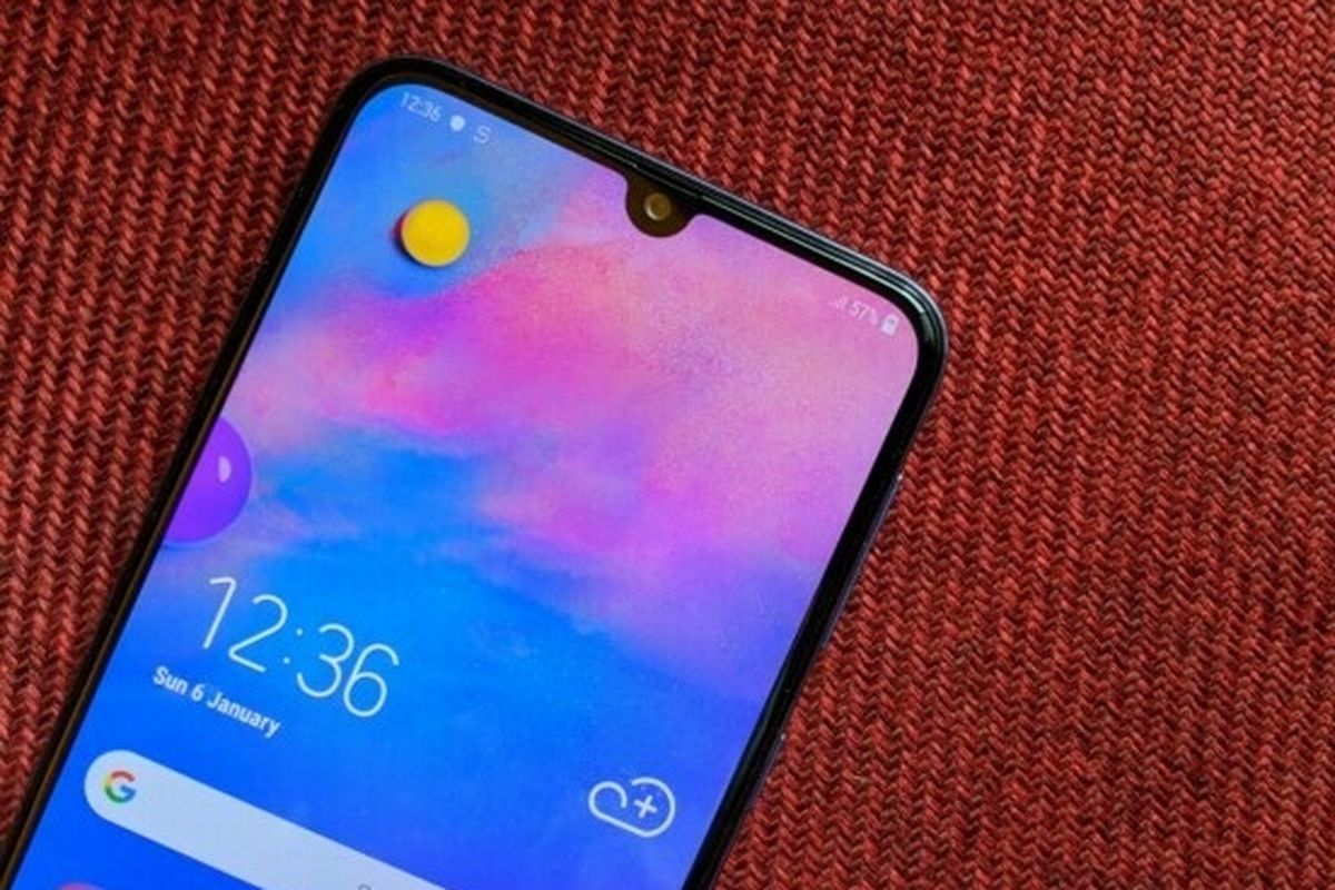 Samsung Galaxy M30 sisi depan