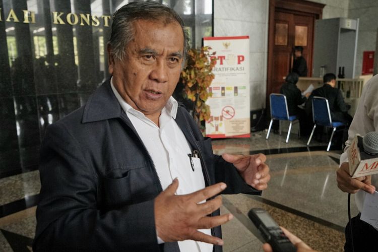 Banyak Hakim Berkasus Suap, Maruarar Siahaan: Ini Gawat Darurat!