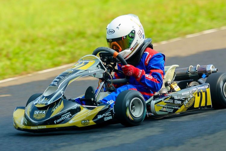 Morgan Holindo, Pebalap Muda yagn Curi Perhatian di Ajang Gokart Nasional