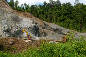 Ketika Industri Nikel Tumbuh Melampaui Kesiapan Infrastruktur