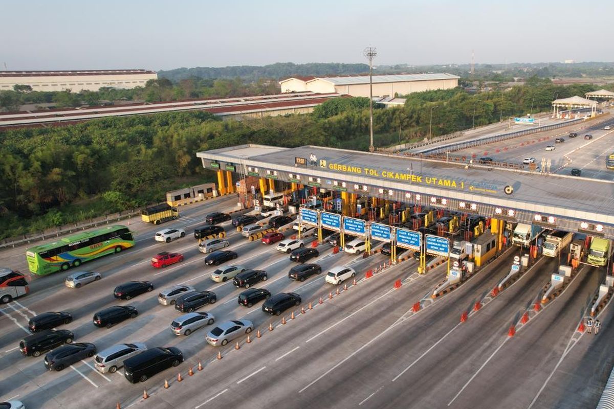 Ilustrasi Tol Trans Jawa. Jasa Marga memberi diskon tarif tol 30 persen selama periode Lebaran 2026 di 9 ruas tol. Cek daftar ruas tol dan besaran potongannya.