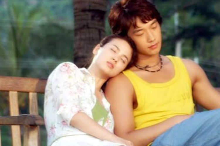 Rain dan Song Hye Kyo dalam drama berjudul Full House yang tayang 2014