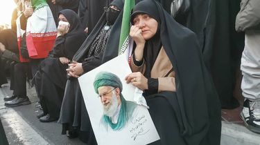 Jenazah Khamenei Akan Dimakamkan di Kota Suci Mashhad, Ada Acara Besar
