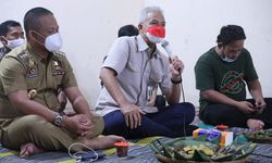 Cegah Omicron di Jateng, Ganjar: Tolong Prokes Dijaga Ketat