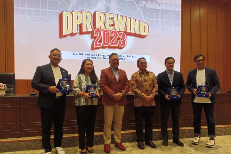 BURT DPR menyelenggarakan acara bertajuk ?DPR Rewind, Membedah Kinerja DPR 2023? di Gedung Nusantara II.