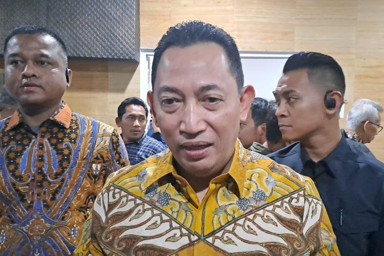 Kapolri Jenderal Listyo Sigit Prabowo saat ditemui di Perpusnas, Jakarta, Senin (4/3/2024) malam. 