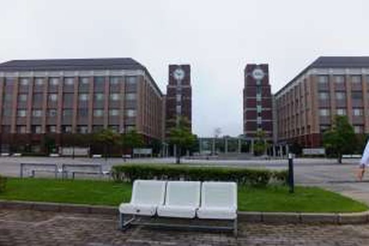 Lingkungan kampus Ritsumeikan Asia Pacific University (APU).