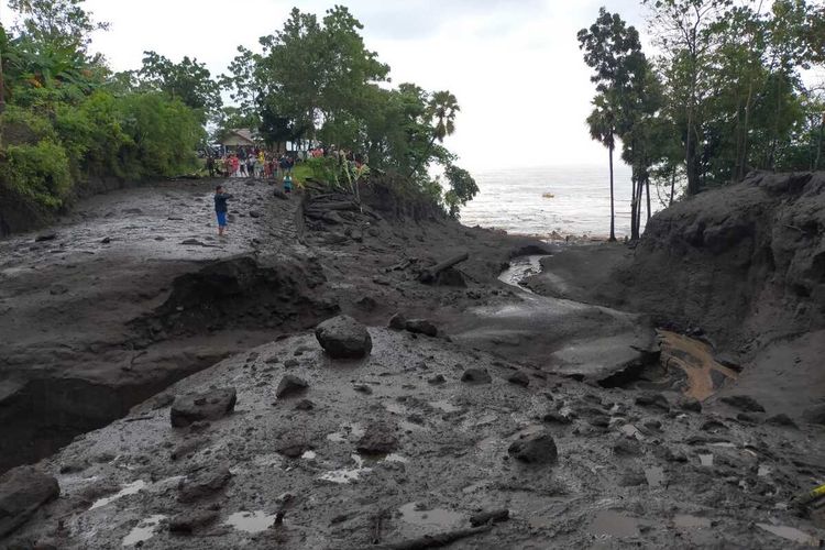 Banjir Bandang menerjang wilayah Kabupaten Ngada, NTT
