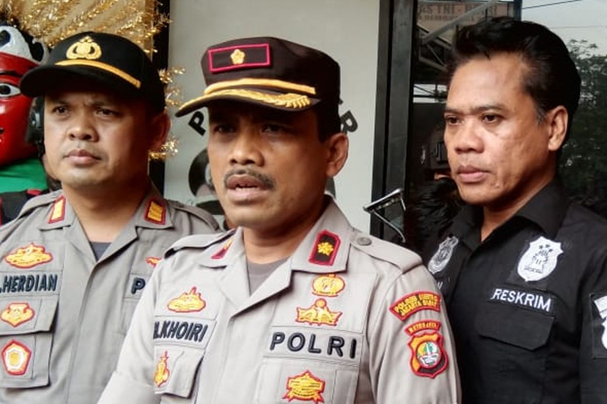 Ketika Orang Yang Berutang Lebih Galak Penagih Ditonjok Dan Ditusuk