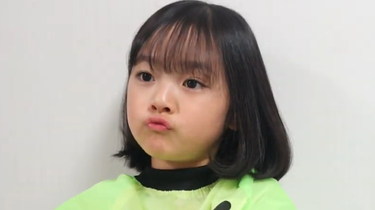 Wajahnya Laris Jadi Stiker Chat WhatsApp, Ini Sosok Kwon Yuli