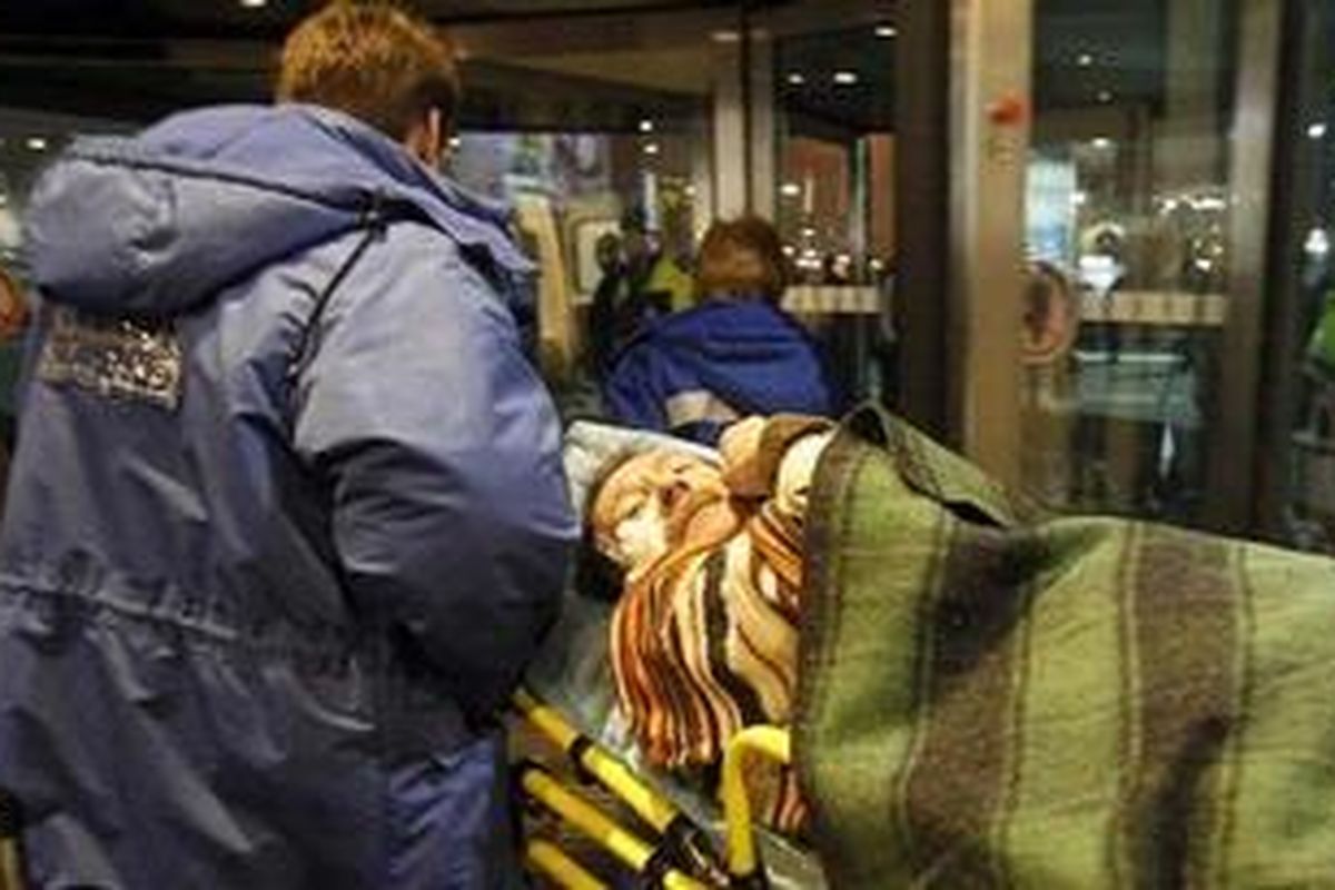 Seorang dari 30-an korban ledakan bom di Domodedovo, bandar udara terbesar Rusia di Moskow, 24 Januari 2011. 