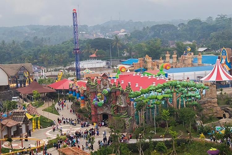 Kawasan Saloka Theme Park dari Ketinggian