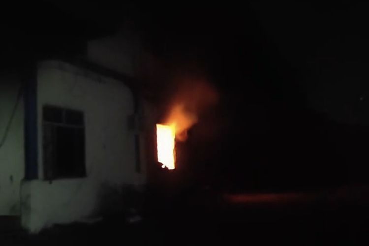 Kebakaran Gudang Pipa di Cikupa Tangerang, 16 Jam Belum Padam