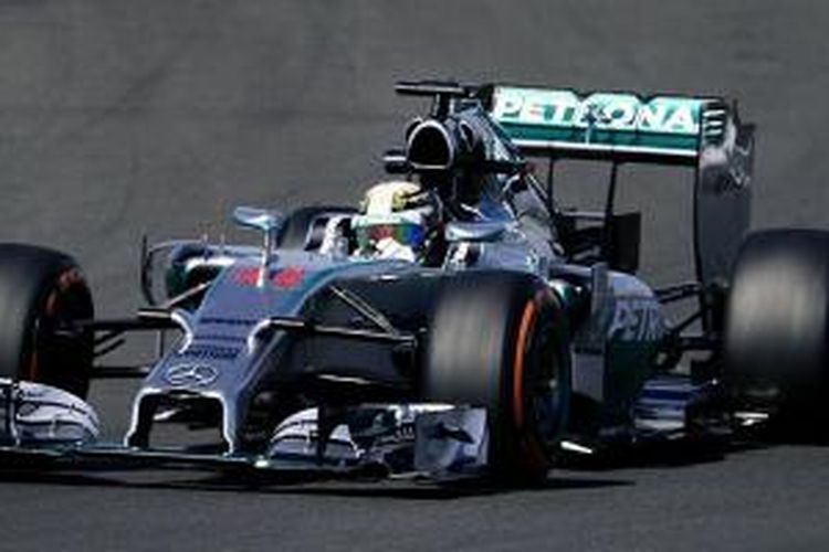 Lewsi Hamilton kuasai FP1 GP Hungaria