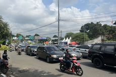 Rela Macet-macetan, asal ke Puncak...