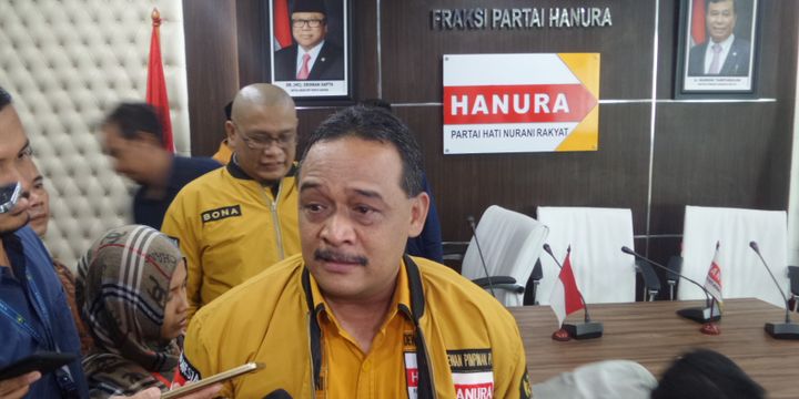 Ketua DPP Partai Hanura, Benny Ramdhani di Kompleks Parlemen, Senayan, Jakarta, Jumat (28/7/2017).