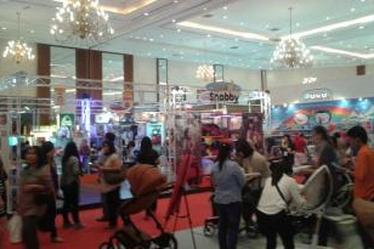 Suasana pameran IMBEX 2013 di JCC Senayan Jakarta.