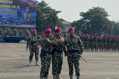 Mayjen Nur Alamsyah Resmi Jabat Komandan Marinir, KSAL Minta Prestasi Korps 
