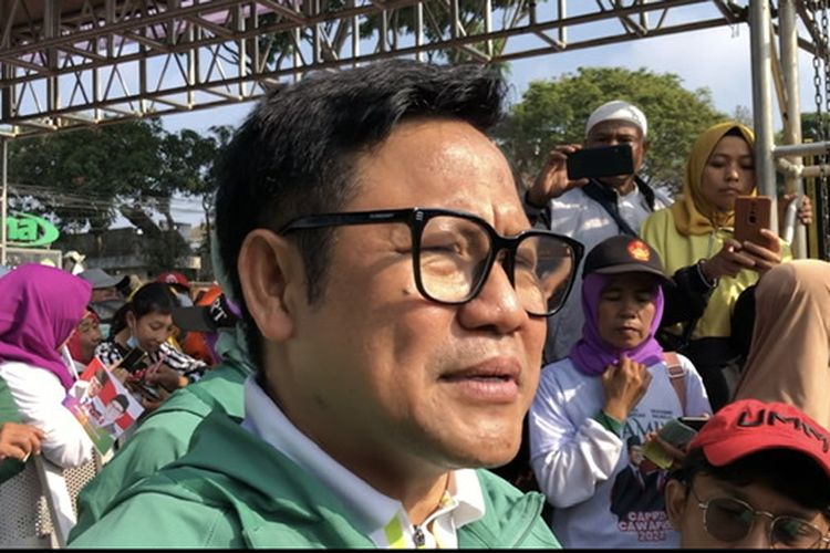 Bacawapres Koalisi Perubahan untuk Persatuan (KPP) Muhaimin Iskandar di Simpang Balapan, Malang, Jawa Timur, Minggu (8/10/2023). 