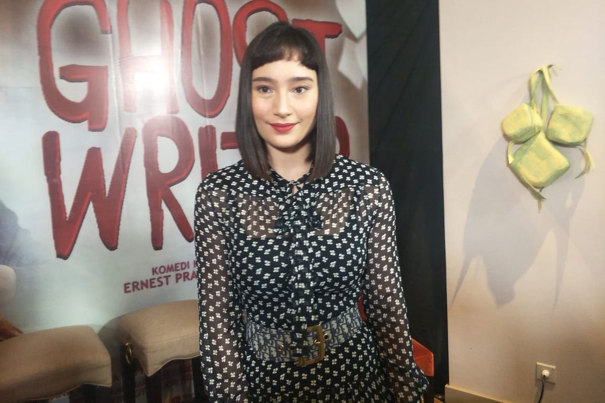 Tatjana Saphira ditemui usai screening dan jumpa pers film Ghost Writer di XXI Epicentrum, Kuningan, Jakarta Selatan, Selasa (28/5/2019),