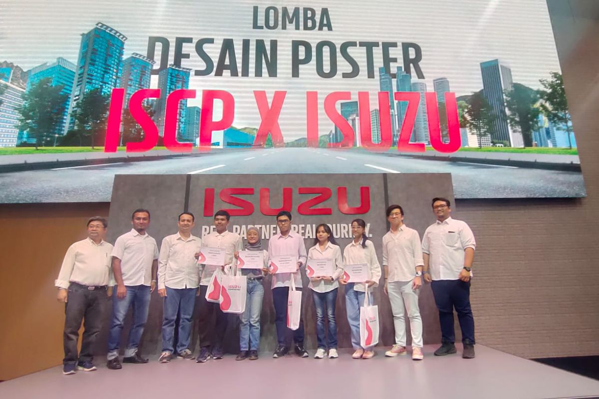 Peserta lomba desain poster Isuzu 