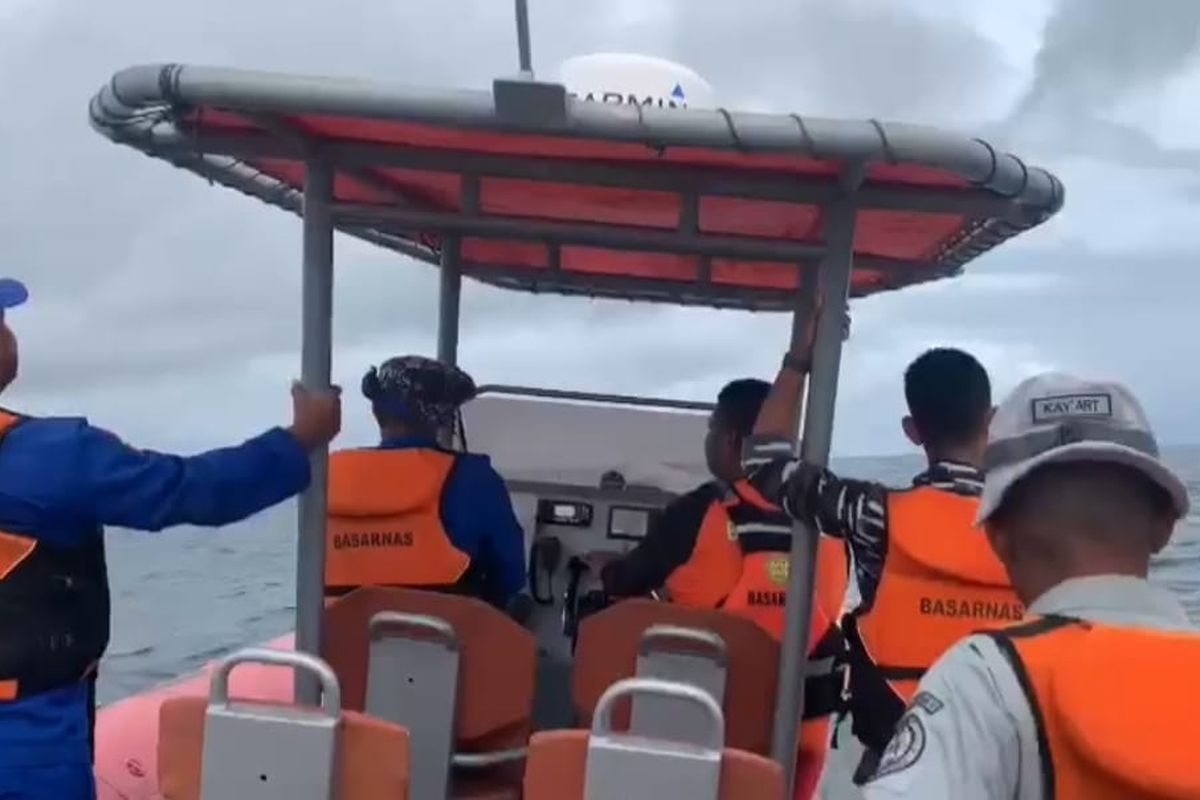 Longboat Rombongan Mahasiswa UGM Tenggelam di Laut Maluku Tenggara, 1 Tewas dan 1 Hilang