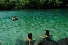 Warga Padati Obyek Wisata di Ternate