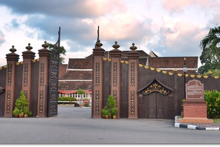 Istana Balai Besar Kelantan di Malaysia