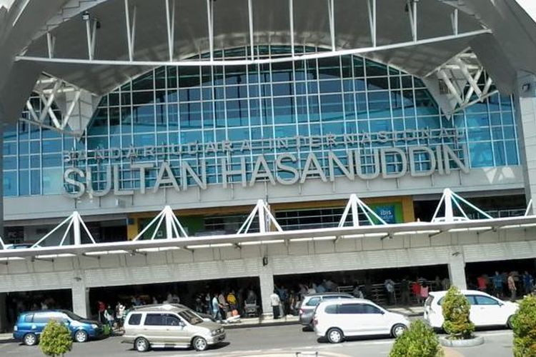 Bandara Internasional Sultan Hasanuddin, Makassar.