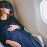 6 Tips Tidur Nyenyak di Pesawat yang Bisa Dicoba
