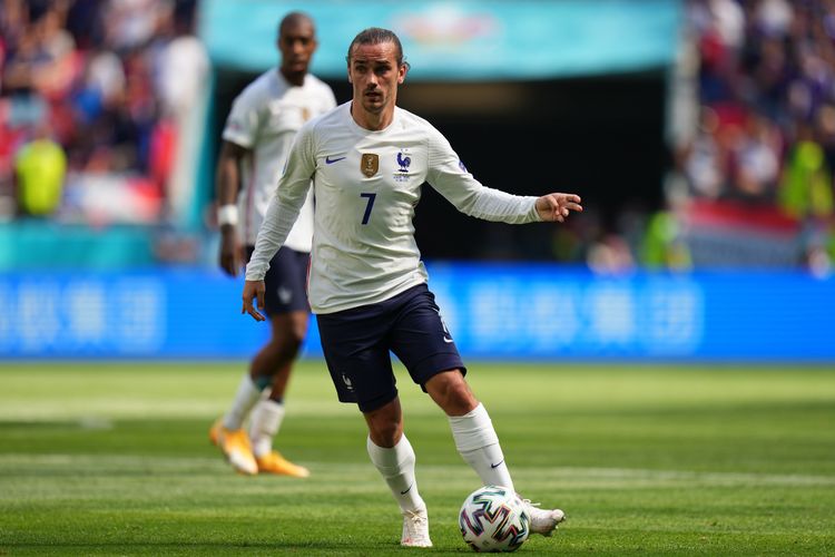 BUDAPEST, HONGARIA - Antoine Griezmann saat beraksi dalam laga Grup F Euro 2020 antara Hongaria Vs Perancis di Puskas Arena pada 19 Juni 2021.