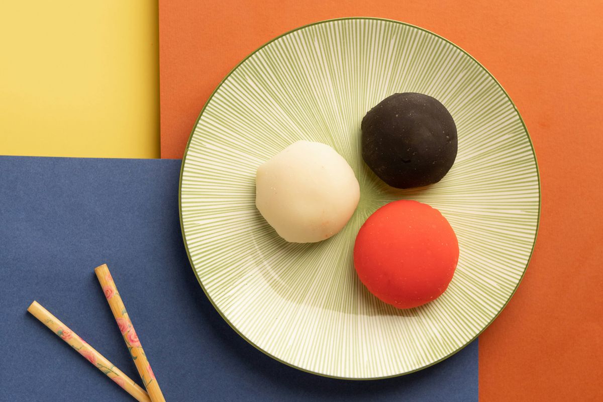 Mochi Kue Bulan Keju: Kombinasi Manis dan Gurih dalam Setiap Gigitan
