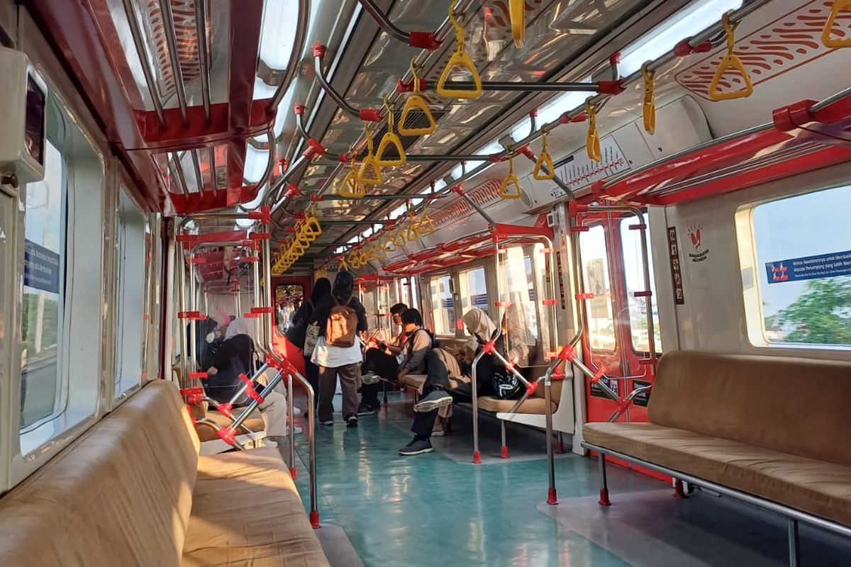 Jadwal terbaru KRL Jogja-Solo .Berikut adalah jadwal terbaru KRL Solo-Jogja pada 18-20 April 2025 untuk semua stasiun.