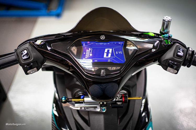 Modifikasi Yamaha Exciter, MX-King versi Malaysia, jadi replika MotoGP dengan konsep racing look